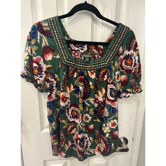 Style & Co Tops - Style & Co Blouse Green Floral Embroidered Square Neck Puff Sleeve‎ Boho Top